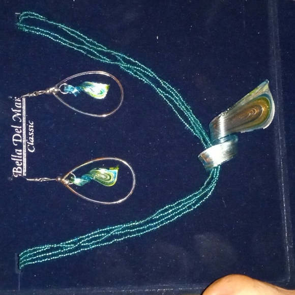 Bella Del Mar set - Picture 3 of 4